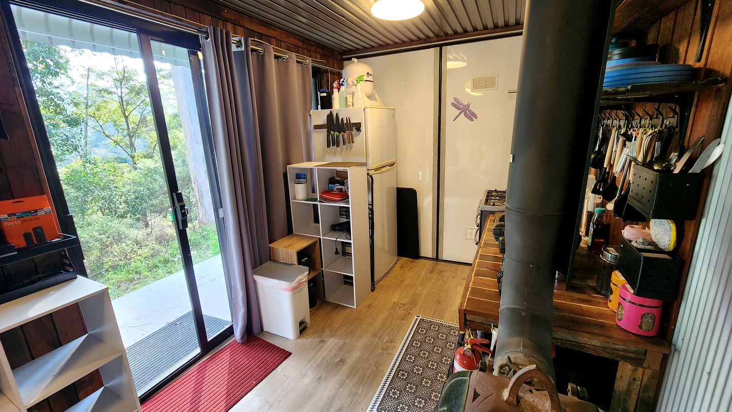 Off-Grid Equipped Container with Outdoor Pool and Amazing Views in Queensland