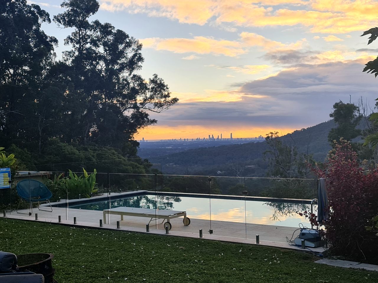 Off-Grid Equipped Container with Outdoor Pool and Amazing Views in Queensland
