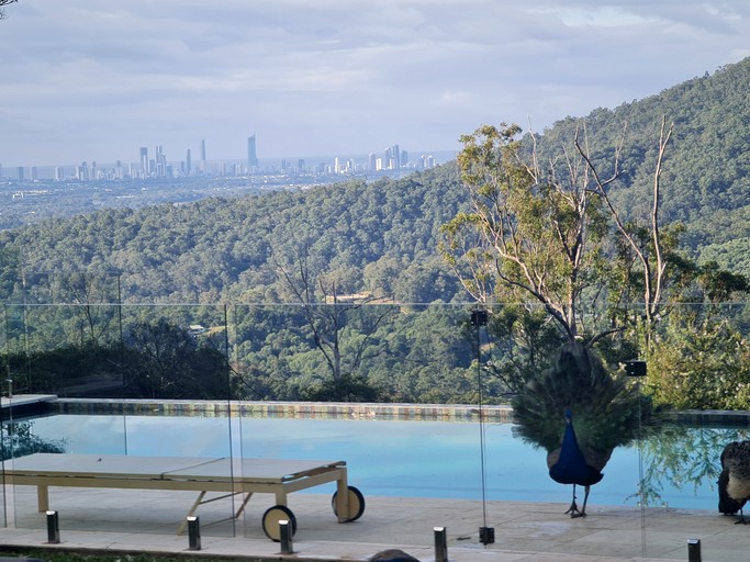 Containers (Australia, Gold Coast, Queensland)