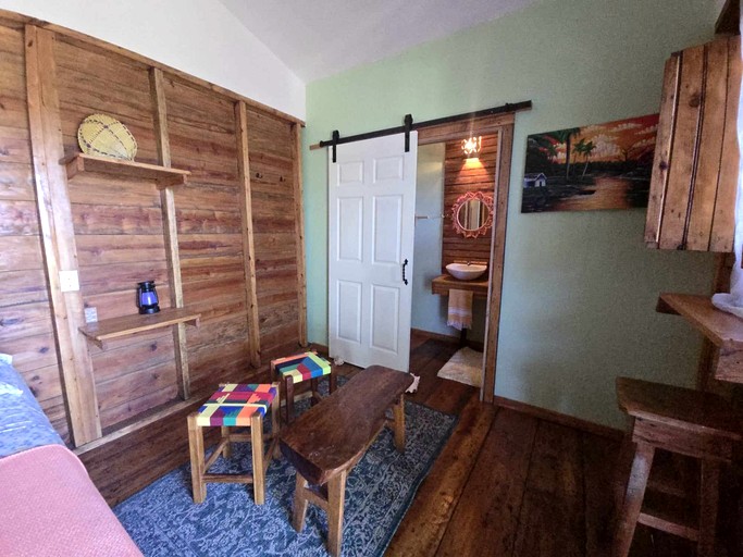 Cabins (Nicaragua, Little Corn Island, South Caribbean Coast Autonomous Region)