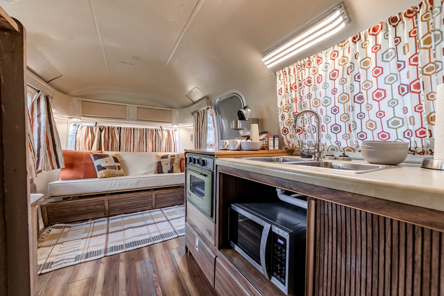 Newly Renovated Camper with Fresh Decor and Tiny Deck in Texas
