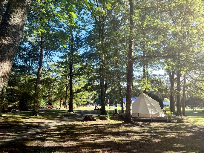 Bell Tents (France, --, Haute-Vienne)