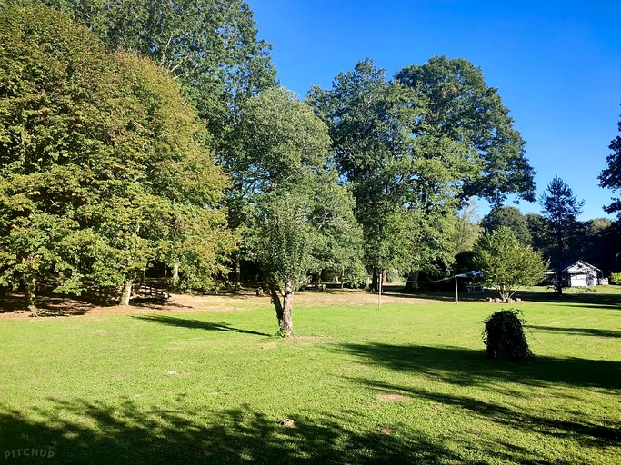 Bell Tents (France, --, Haute-Vienne)