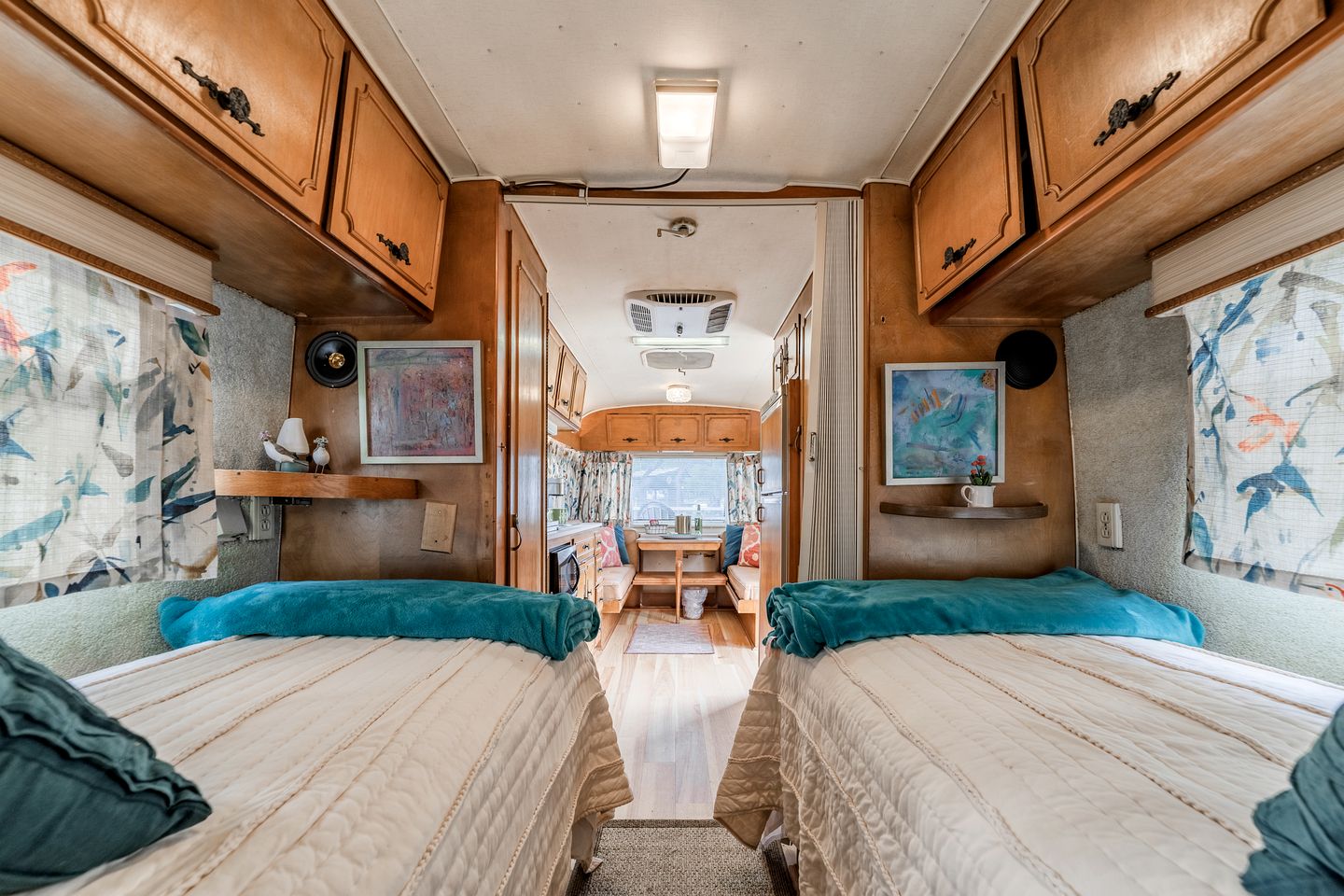 Fabulous Cozy Airstream Perfect for a Small Family Unique Escape in Texas
