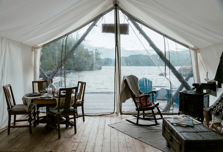 Floating Homes (Canada, Tofino, British Columbia)