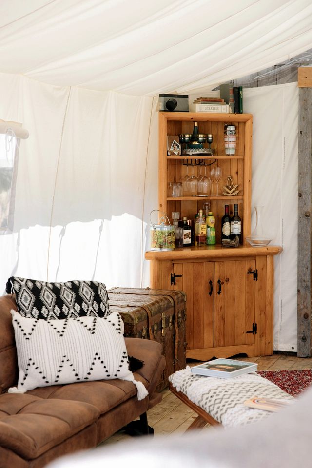 Spectacular Floating Safari Tent Fully Equipped Perfect for a Luxury Getaway in British Columbia