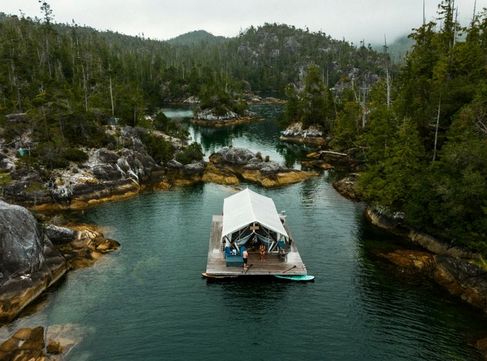 Floating Homes (Canada, Tofino, British Columbia)