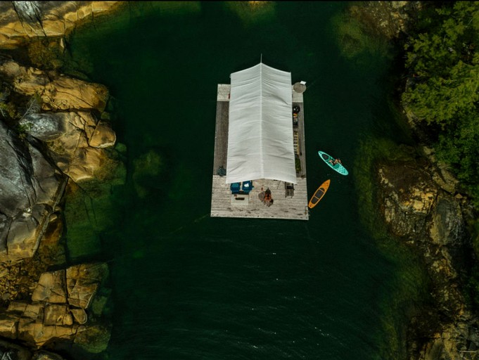 Floating Homes (Canada, Tofino, British Columbia)