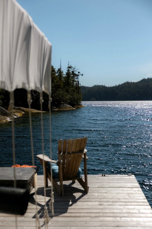 Spectacular Floating Safari Tent Fully Equipped Perfect for a Luxury Getaway in British Columbia