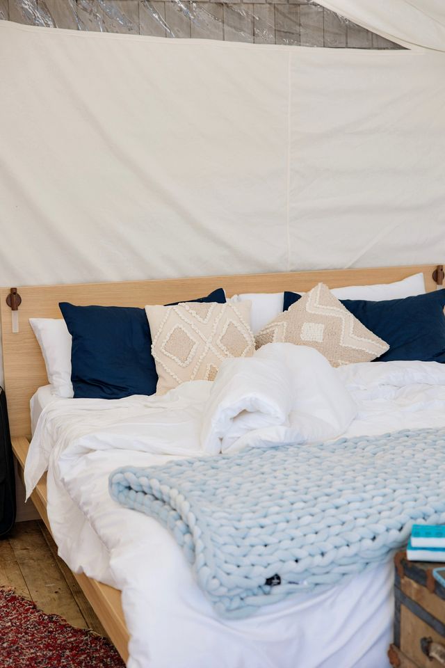 Spectacular Floating Safari Tent Fully Equipped Perfect for a Luxury Getaway in British Columbia