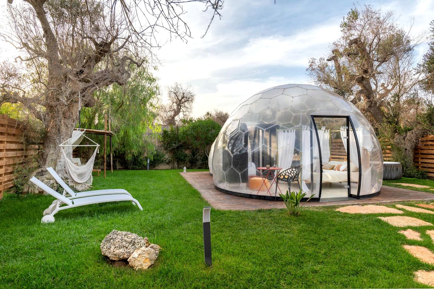 Breathtaking Transparent Domes with Outstanding Indoor and Outdoor Living Space in Italy