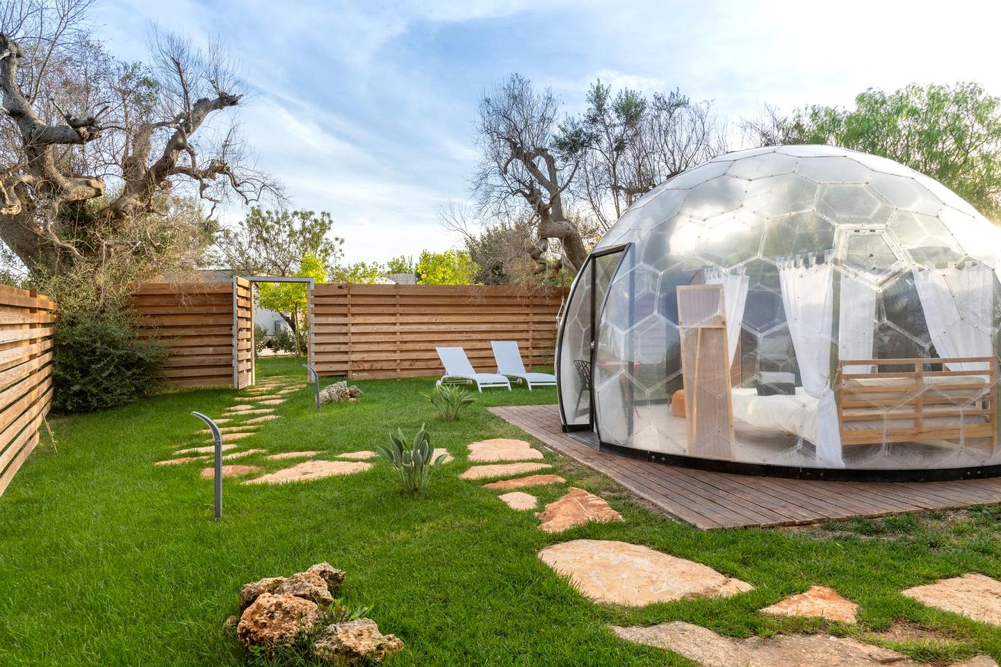 Breathtaking Transparent Domes with Outstanding Indoor and Outdoor Living Space in Italy