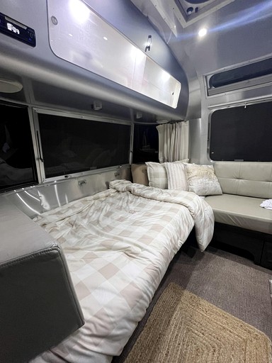 Airstreams (United States of America, Leesville, South Carolina)