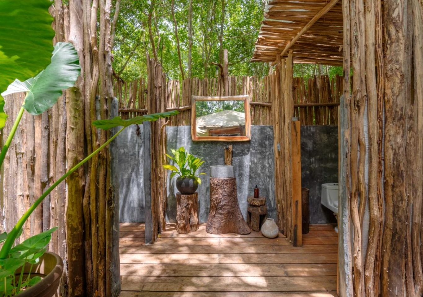 Spectacular Luxury Family Dome with Lofted Interior and Outdoor Bath in Mexico