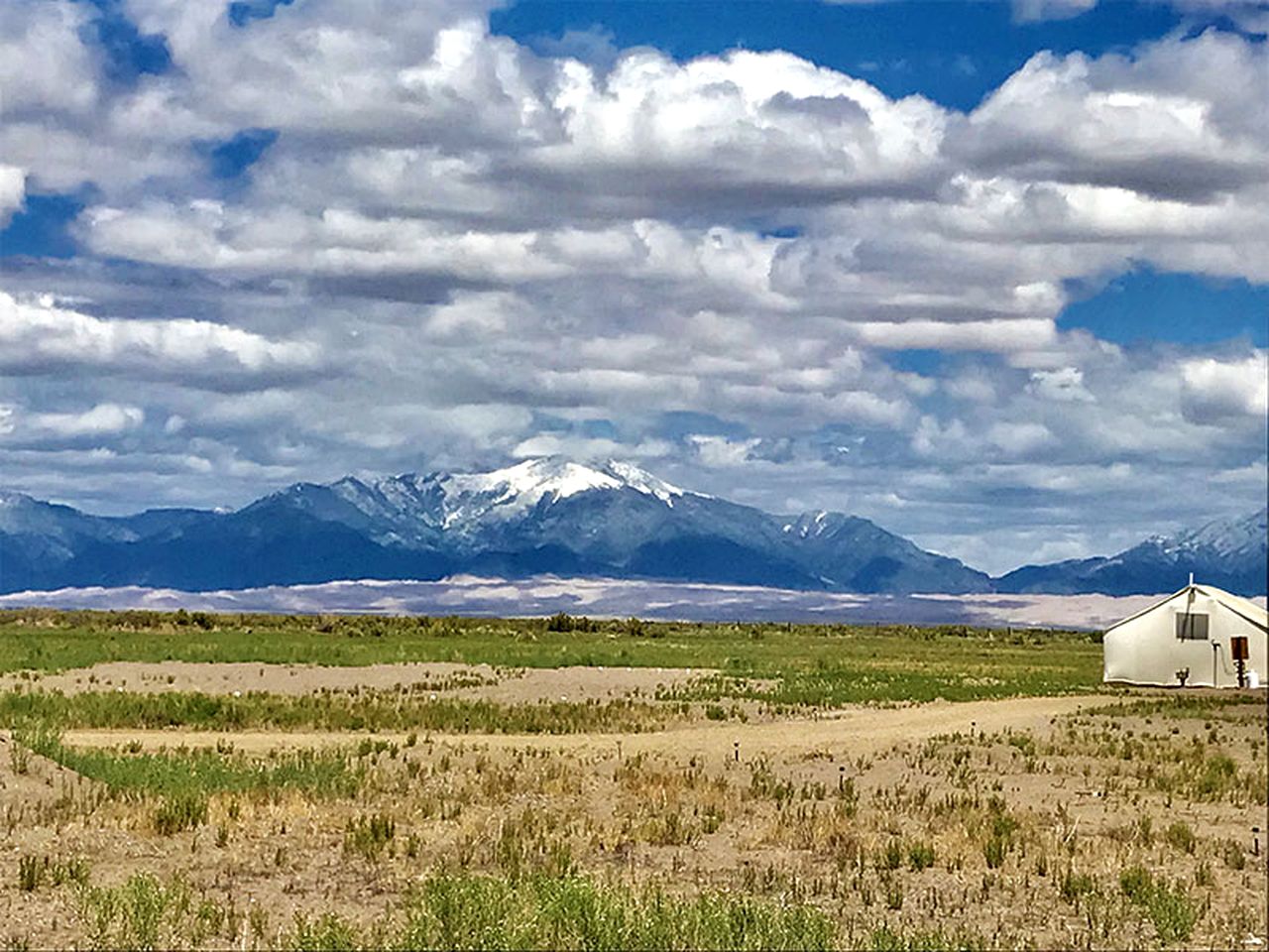 Remote Safari Tent with Breakfast Included and Amazing Views in Colorado