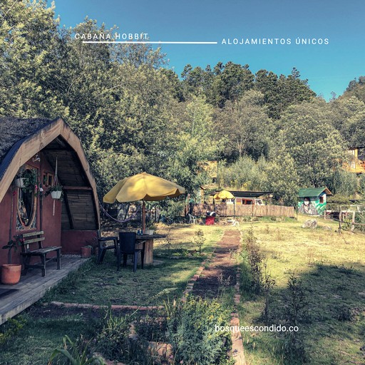 Hobbit Houses (Colombia, --, Cundinamarca)