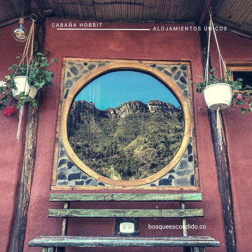 Hobbit Houses (Colombia, --, Cundinamarca)