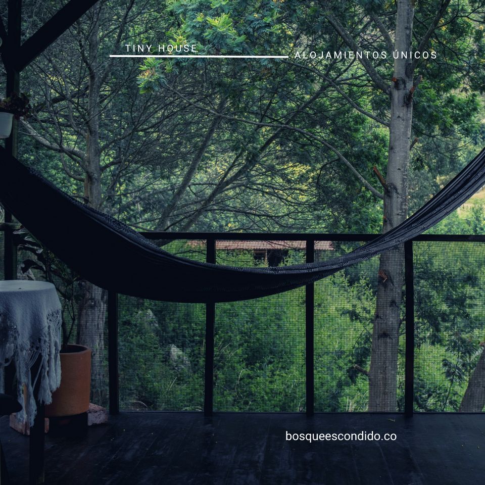 Lofted Mountain Tiny House with Private Deck in Colombia