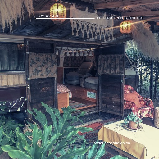 Caravans (Colombia, Sutatausa, Cundinamarca)