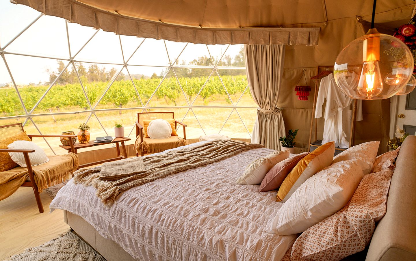 Bespoke Dome Perfect for a Couples Getaway in Tasmania