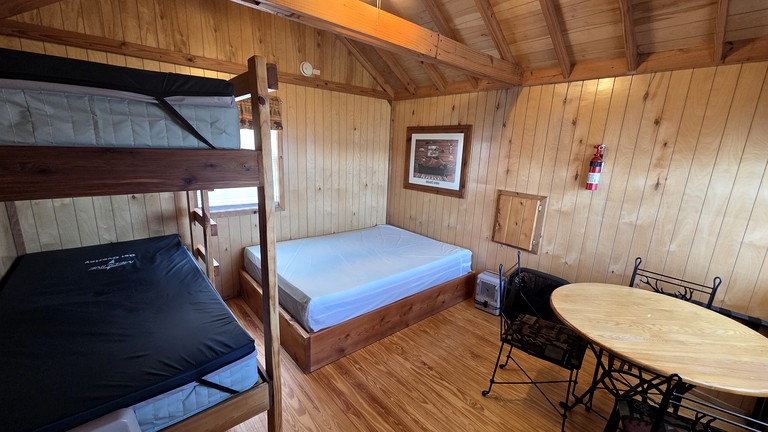 Cabins (United States of America, West Yellowstone, Montana)