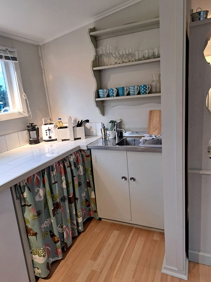 Newly Refurbished Bijou Cottage with Beautiful Views near Methven, New Zealand