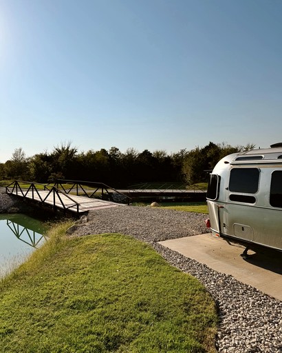 Airstreams (United States of America, Bristol, Texas)