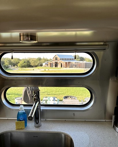 Airstreams (United States of America, Bristol, Texas)