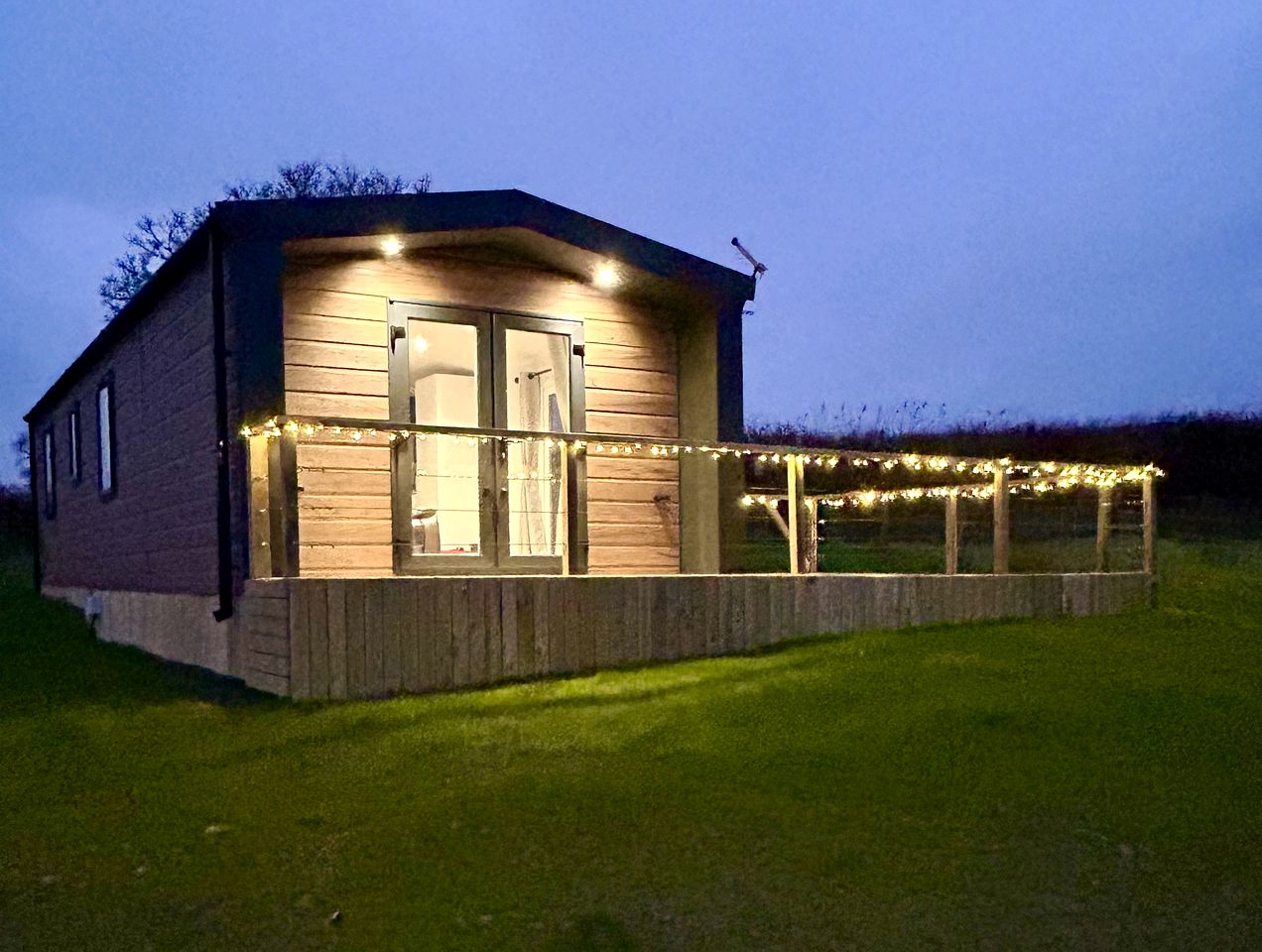 Cosy Secluded Wooden Cabin in Okehampton, England