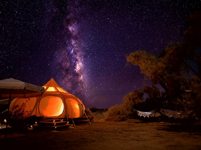 Gorgeous Yurt with Tank Pool, Fire Pit and Barbecue in Wonder Valley, California