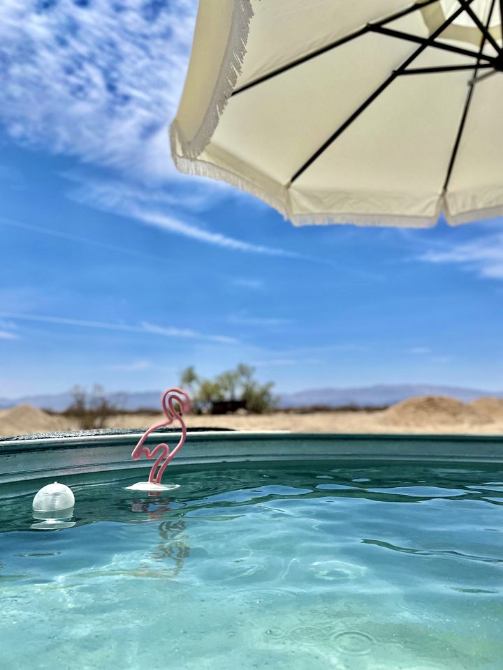 Gorgeous Yurt with Tank Pool, Fire Pit and Barbecue in Wonder Valley, California