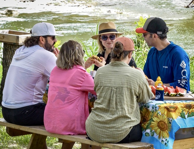 Tented Cabins (United States of America, Valley Mills, Texas)