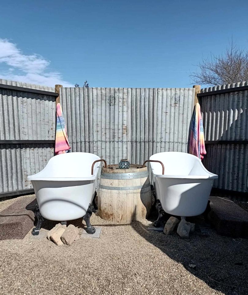 Impressive Secluded Caravan in Galloway, South Island