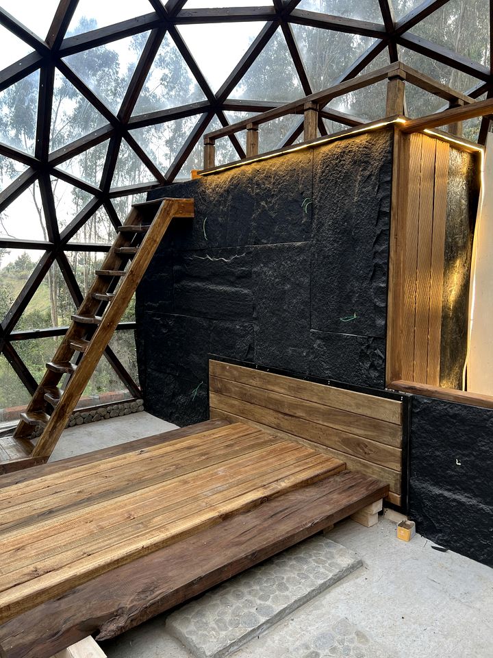 Luxury Glamping Retreat with Panoramic Mountain Views in Carchi, Ecuador