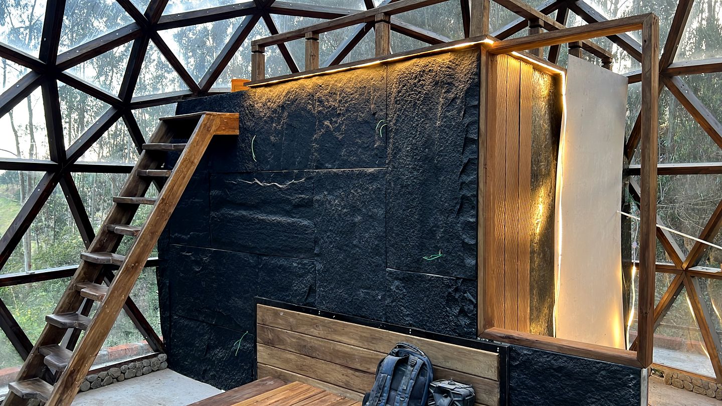 Luxury Glamping Retreat with Panoramic Mountain Views in Carchi, Ecuador