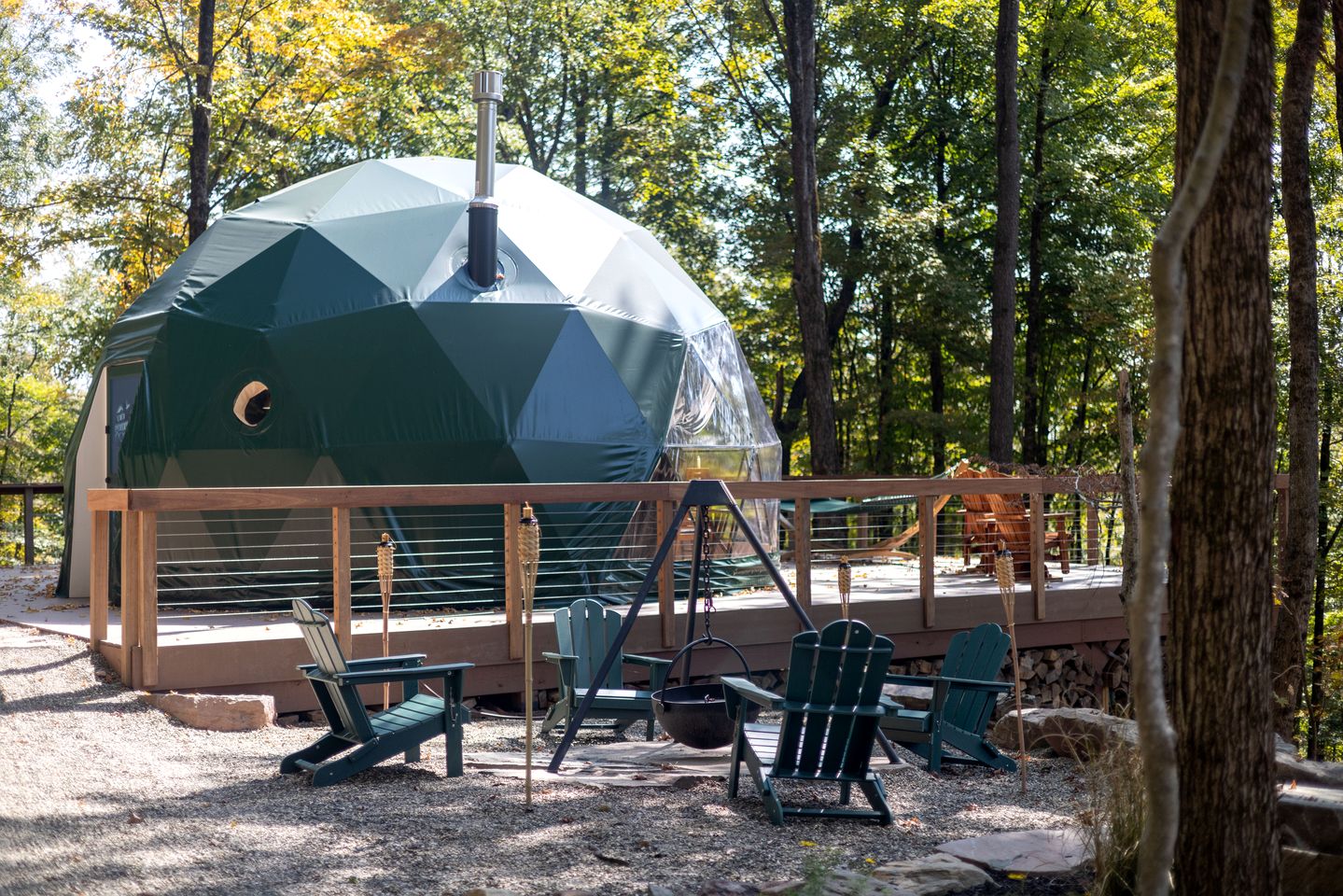 Peaceful Dome with Fireplace in Swan Lake, New York