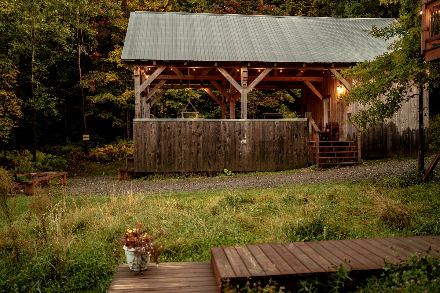 Stunning Safari Tent with Fire Pit in Hatley, Quebec