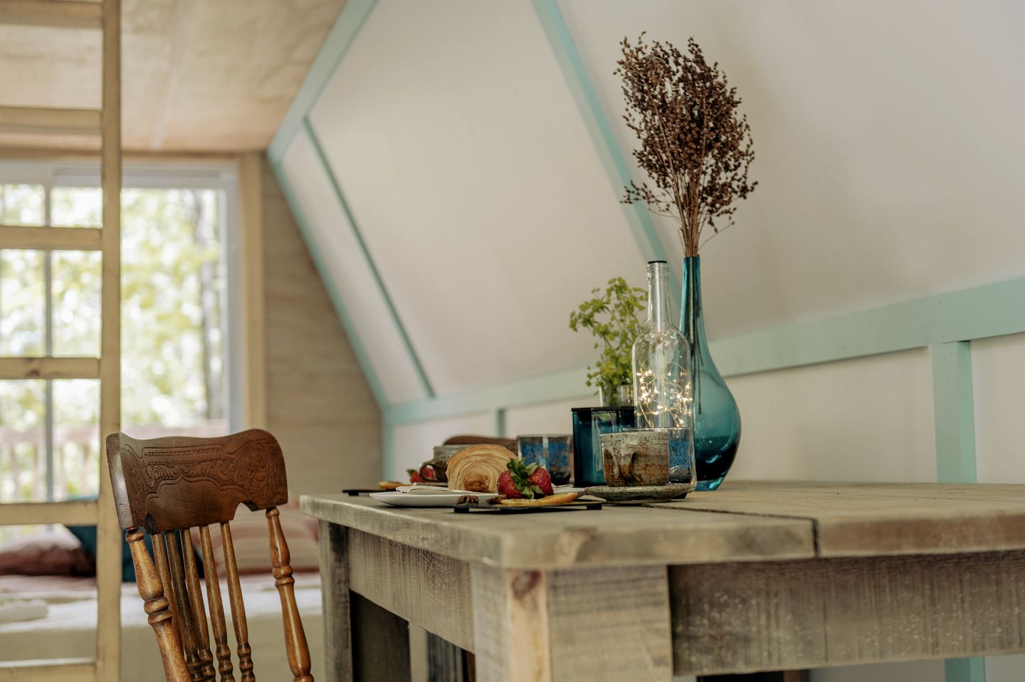 Spectacular Cabin with Barbecue and Fire Pit in Hatley, Quebec