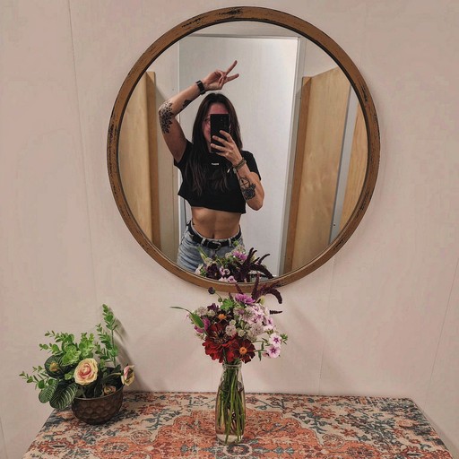 Cabins (Canada, Albert Mines, Quebec)