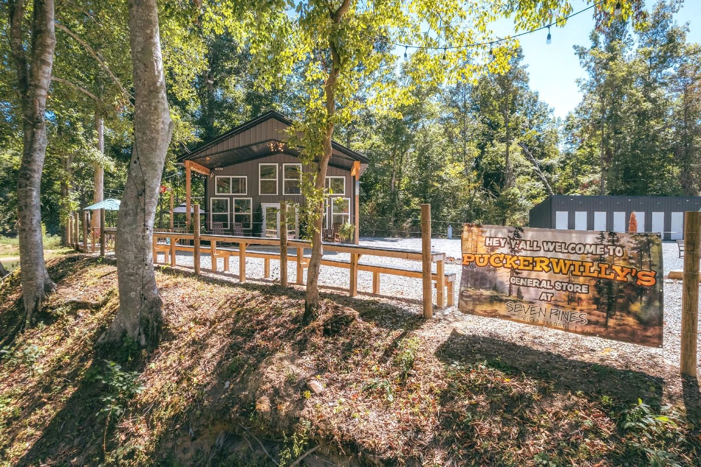 Gorgeous Dome with Fire Pit and Fireplace in Waynesboro, Tennessee