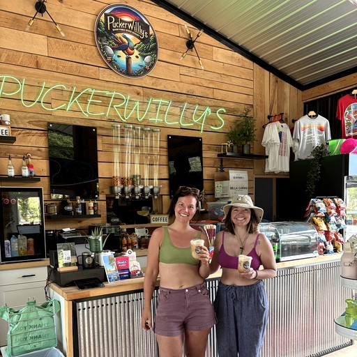 Domes (United States of America, Waynesboro, Tennessee)