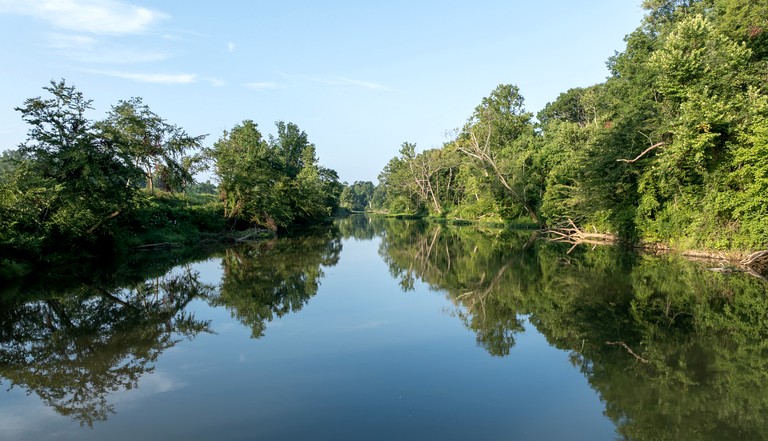 Domes (United States of America, Waynesboro, Tennessee)