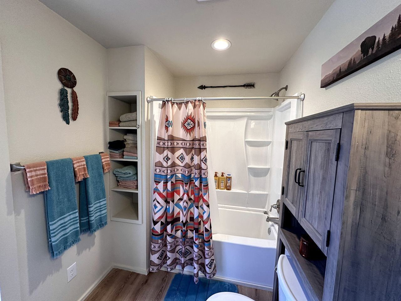 Incredible Multi-Unit Stay with Cabins and Tipi in Bandera, Texas