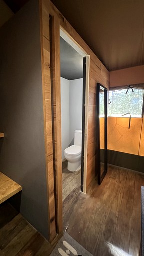 Safari Tents (Mexico, Valle de Bravo, State of Mexico)