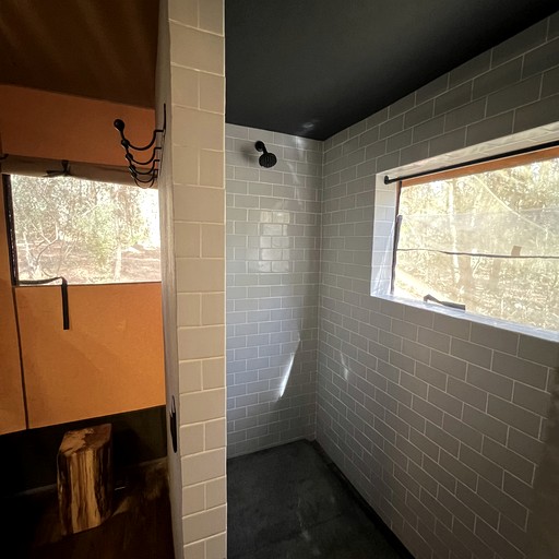 Safari Tents (Mexico, Valle de Bravo, State of Mexico)