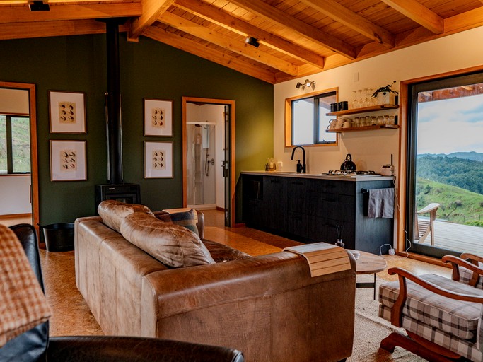 Cabins (New Zealand, Rangiwahia, North Island)
