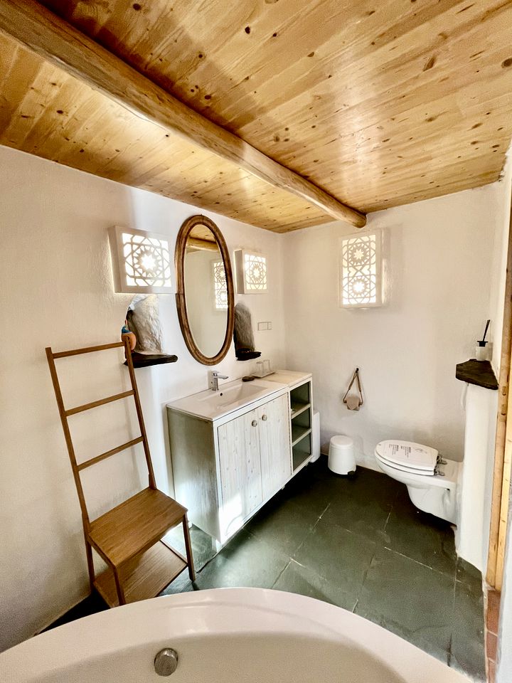 Unique Sustainably-Built Studio for a Peaceful Escape in Nature near Carrapateira, Portugal