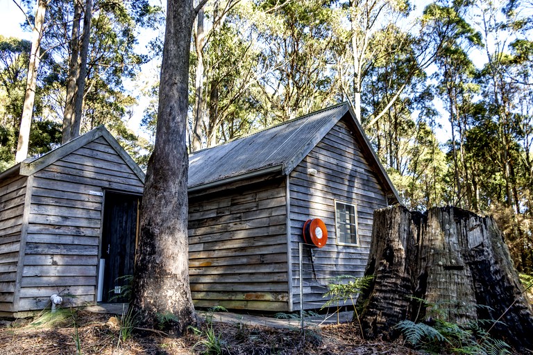 Huts (Australia, Branxholm, Tasmania)