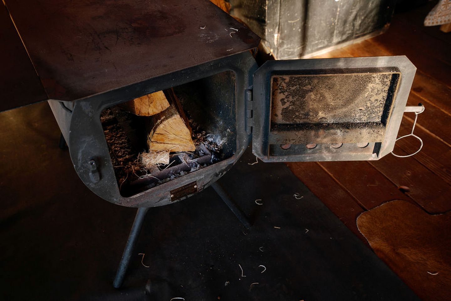 Incredible Safari Tent with Breathtaking Views in Kings Mounatin, California