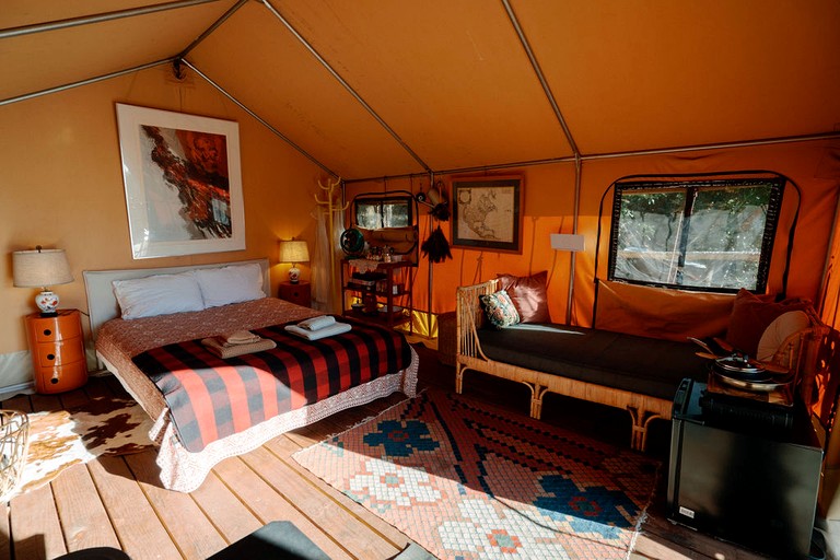 Safari Tents (United States of America, Redwood City, California)